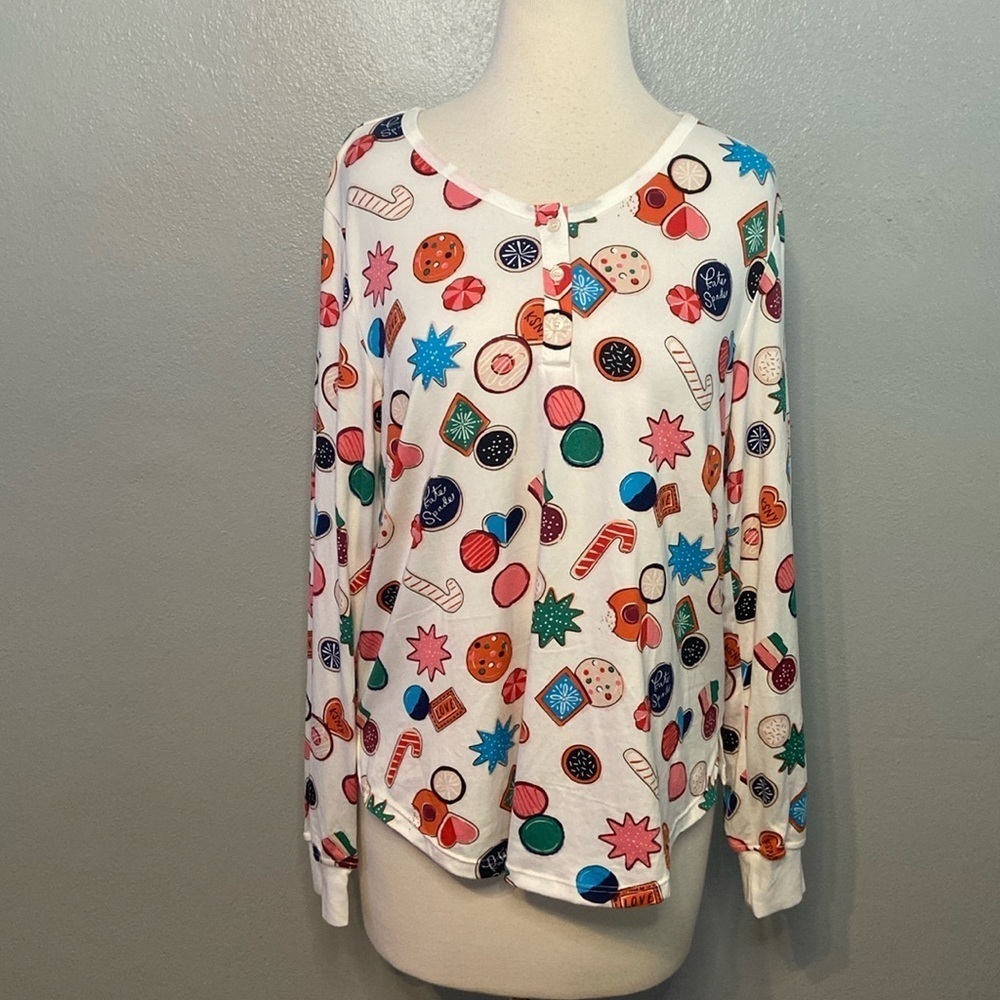 Kate Spade Pajama Top Shirt Holiday Christmas Print Long Sleeve White Blue Pink - Picture 2 of 7